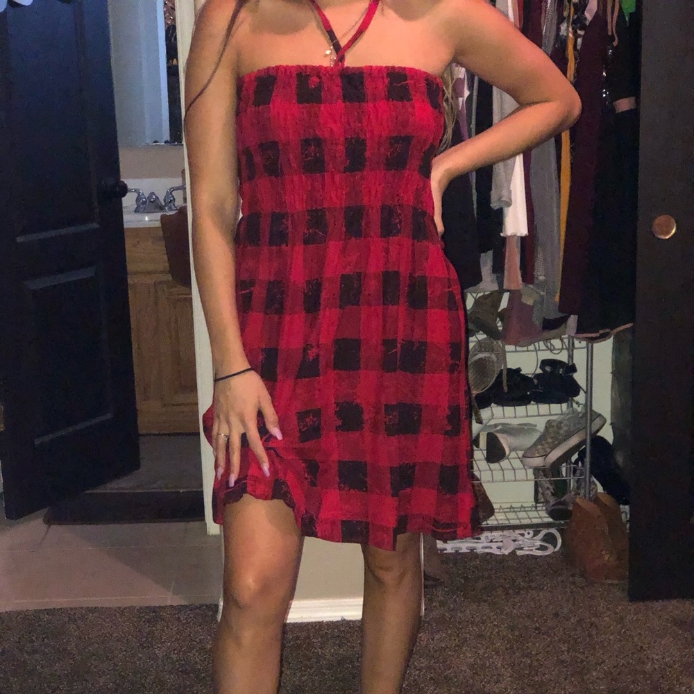 Red & black plaid sundress!